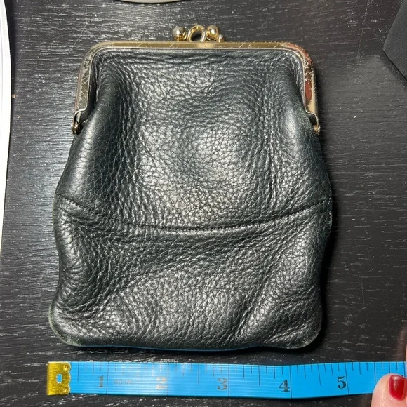 Vintage Genuine Leather Kisslock Clutch - Picture 7 of 7